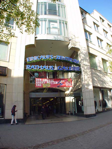 Rathausgalerie-Eingang-Sued